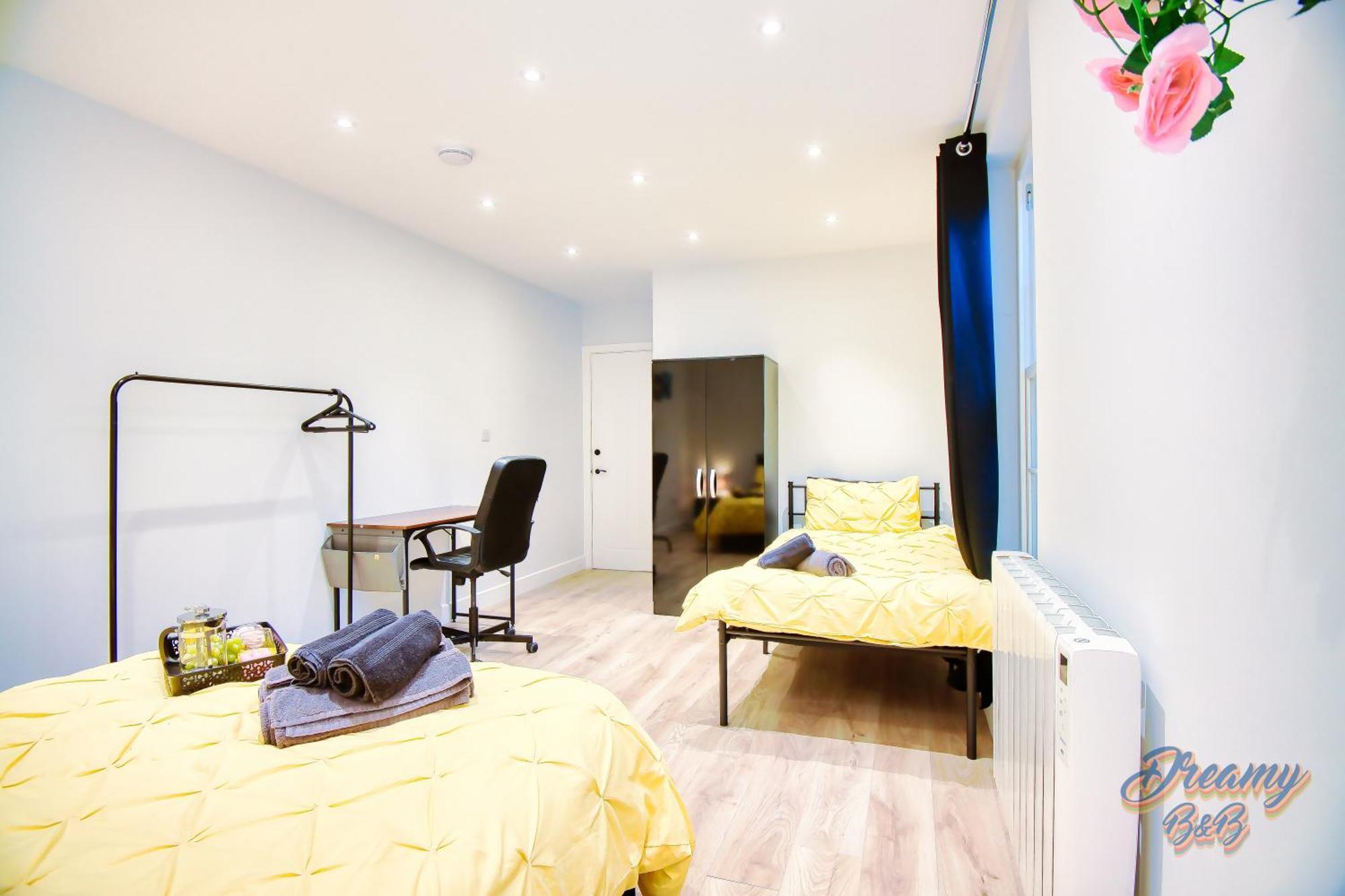 Apartamento Amazing Place In Finsbury Park Londres Exterior foto