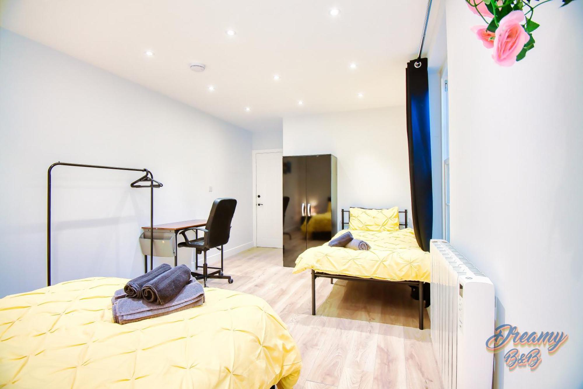 Apartamento Amazing Place In Finsbury Park Londres Exterior foto